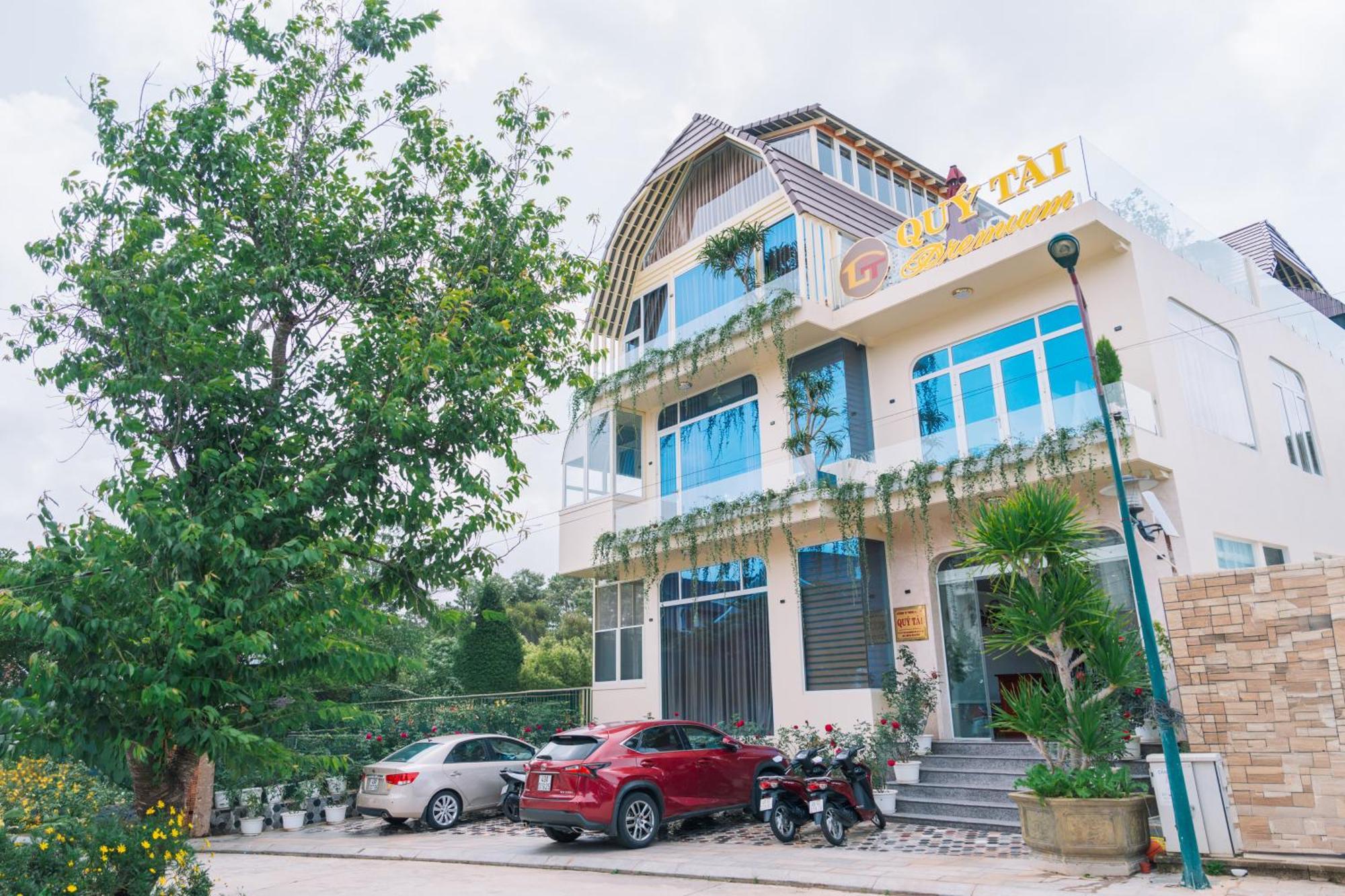 Quy Tai Premium Hotel Da Lat Exterior photo